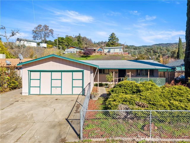 3944 COUNTRY CLUB DRIVE LUCERNE, CA 95458