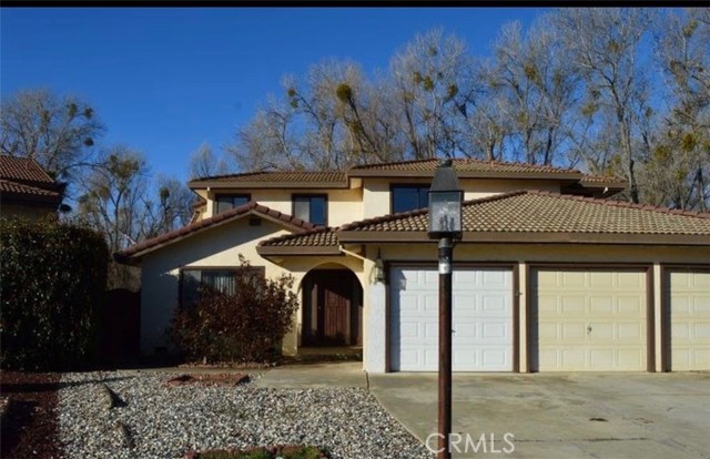 15065 HIGHLANDS HARBOR CLEARLAKE, CA 95422