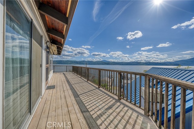 12805 LAKESHORE DRIVE CLEARLAKE, CA 95422