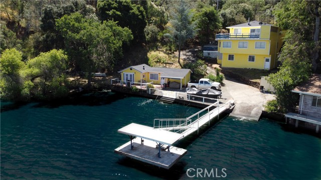 11420 NORTH DRIVE CLEARLAKE, CA 95422